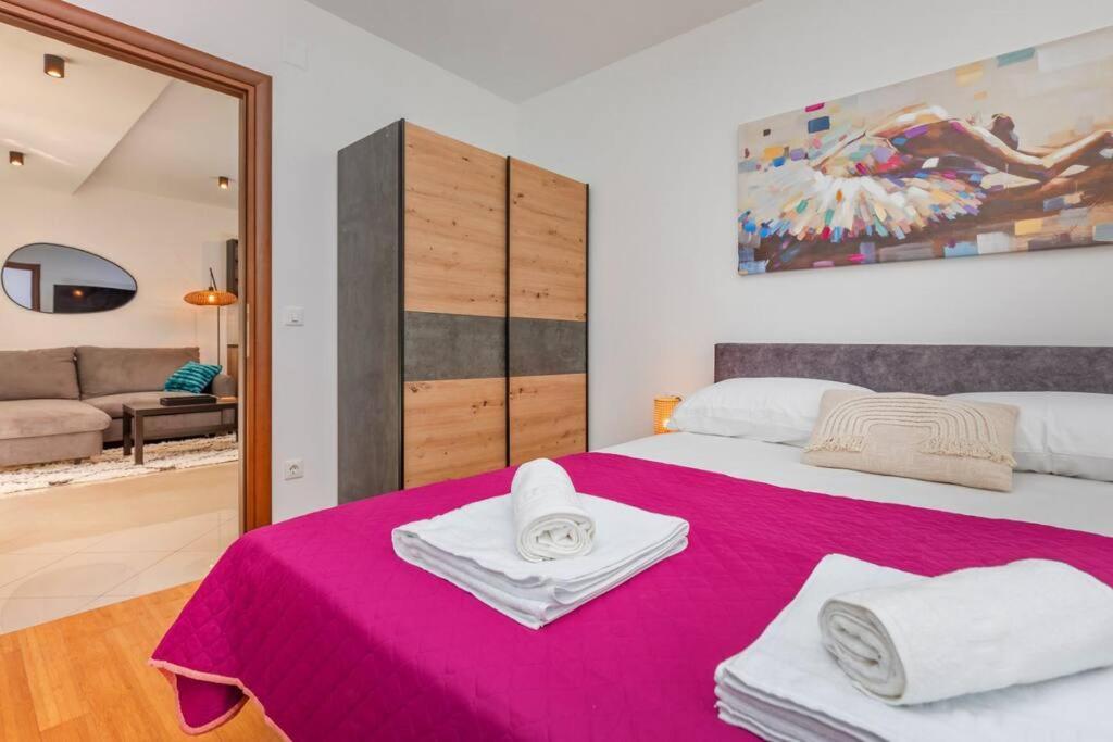 Stylish Two Bedroom Apartment&Garage Parking Place Дубровник Экстерьер фото